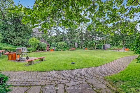 Photo 26 at 406 - 10 Kenneth Avenue, Willowdale East, Toronto