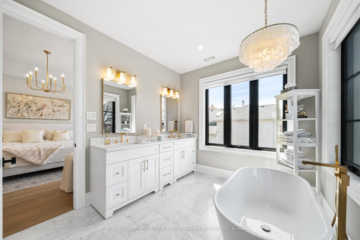 Photo 23 at 5 Taylor Drive, East York, Toronto
