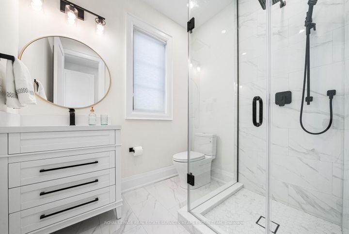 Photo 31 at 5 Taylor Drive, East York, Toronto