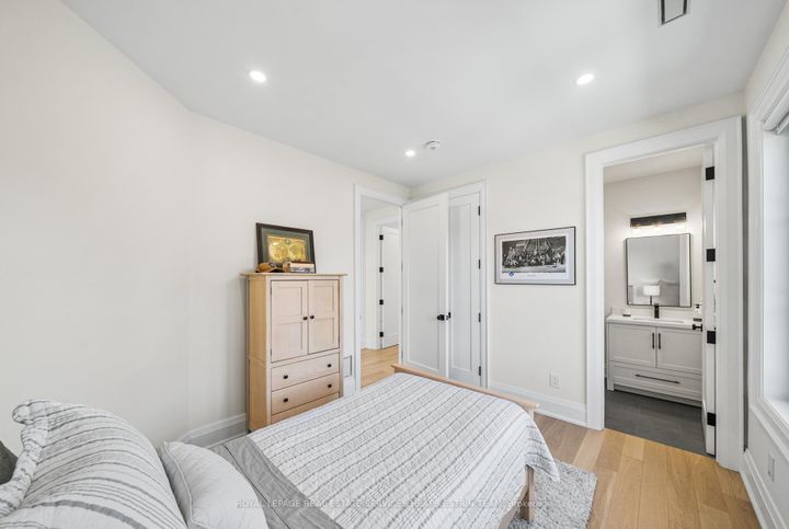 Photo 33 at 5 Taylor Drive, East York, Toronto