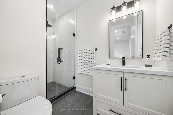 Photo 34 at 5 Taylor Drive, East York, Toronto
