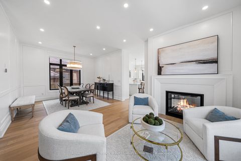 Photo 6 at 5 Taylor Drive, East York, Toronto