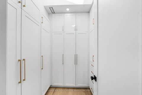 Photo 25 at 5 Taylor Drive, East York, Toronto