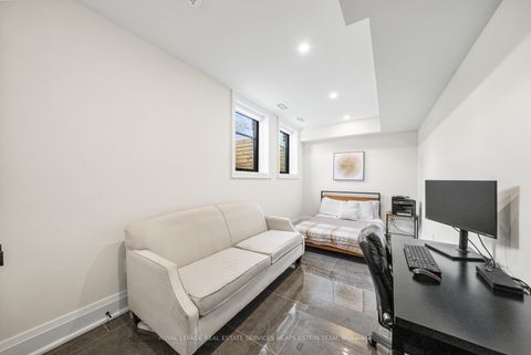 Photo 46 at 5 Taylor Drive, East York, Toronto