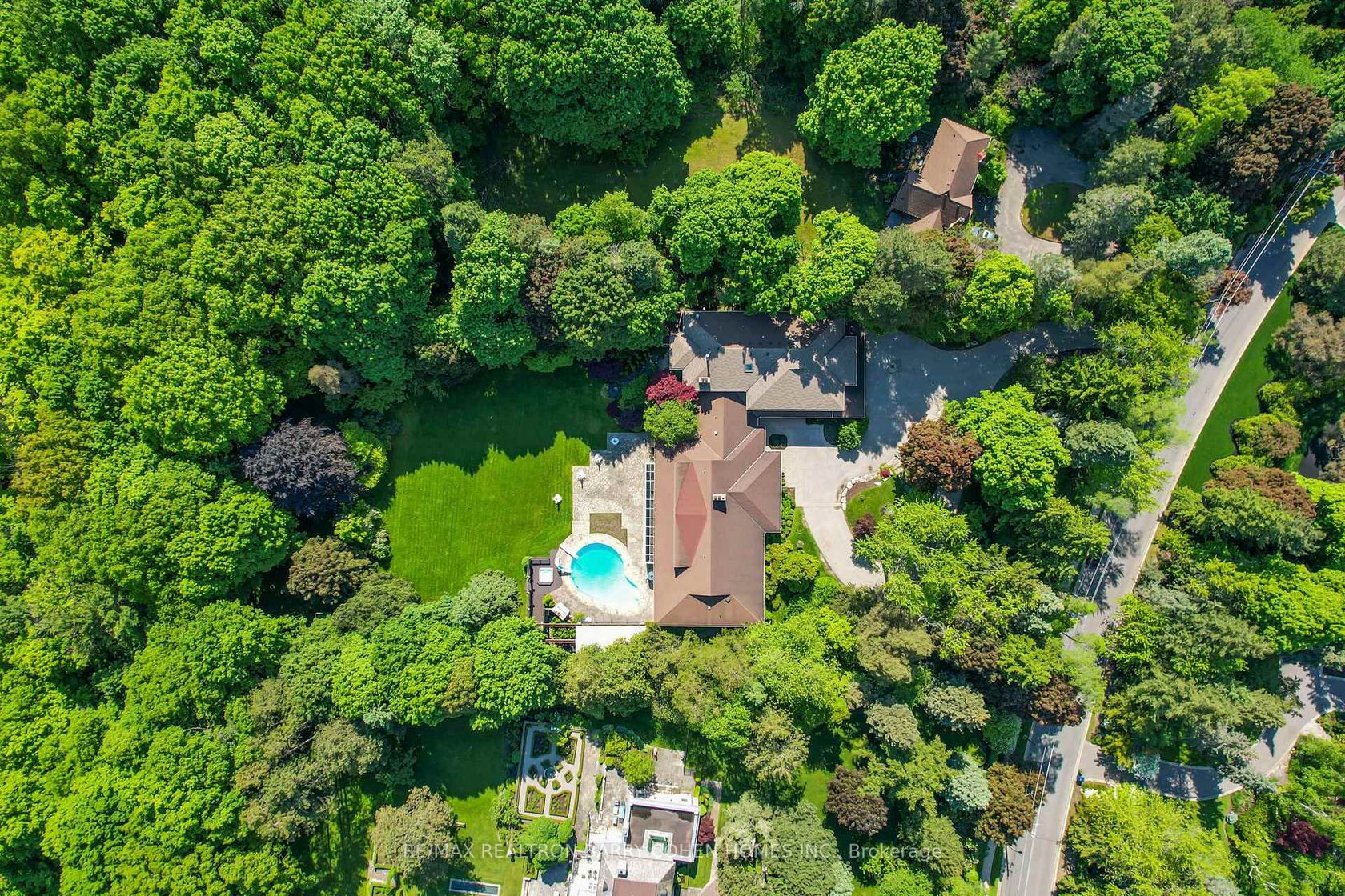 50 Park Lane Circle, York Mills, Toronto 