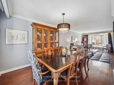 Photo 11 at 53 Peter Andrew Crescent, Brownridge, Vaughan