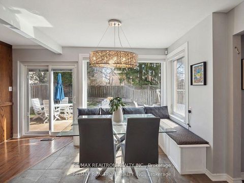 Photo 17 at 53 Peter Andrew Crescent, Brownridge, Vaughan