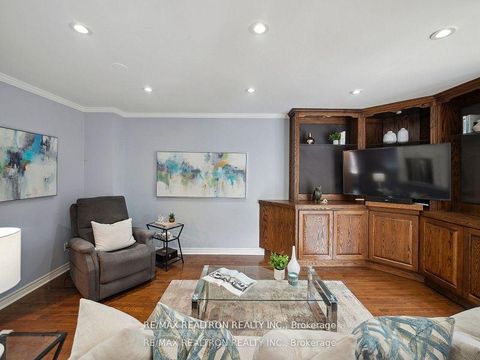 Photo 24 at 53 Peter Andrew Crescent, Brownridge, Vaughan