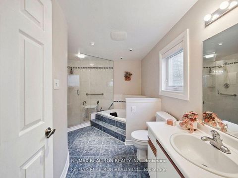 Photo 30 at 53 Peter Andrew Crescent, Brownridge, Vaughan