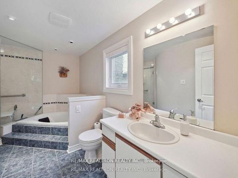 Photo 31 at 53 Peter Andrew Crescent, Brownridge, Vaughan