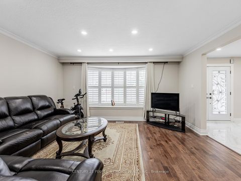 Photo 5 at 43 Shendale Drive, Old Rexdale, Toronto