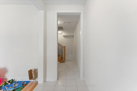 Photo 6 at 3243 Sixth Line, GO Glenorchy, Oakville