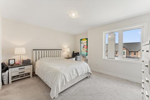 Photo 24 at 3243 Sixth Line, GO Glenorchy, Oakville