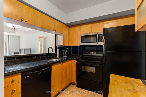 Photo 14 at 102 - 3 Everson Drive, Willowdale East, Toronto