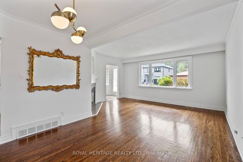 Photo 15 at 32 Beath Street, West Hill, Toronto