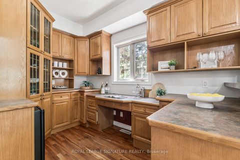 Photo 8 at 12 Mccullough Court, South Shore, Barrie