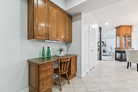 Photo 13 at 12 Mccullough Court, South Shore, Barrie
