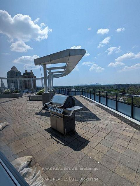 Photo 2 at 420 - 2885 Bayview Avenue, Bayview Village, Toronto