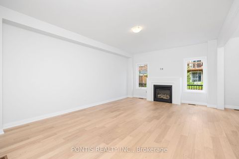 Photo 8 at 1406 Stovell Crescent, Lefroy, Innisfil