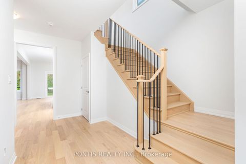 Photo 10 at 1406 Stovell Crescent, Lefroy, Innisfil