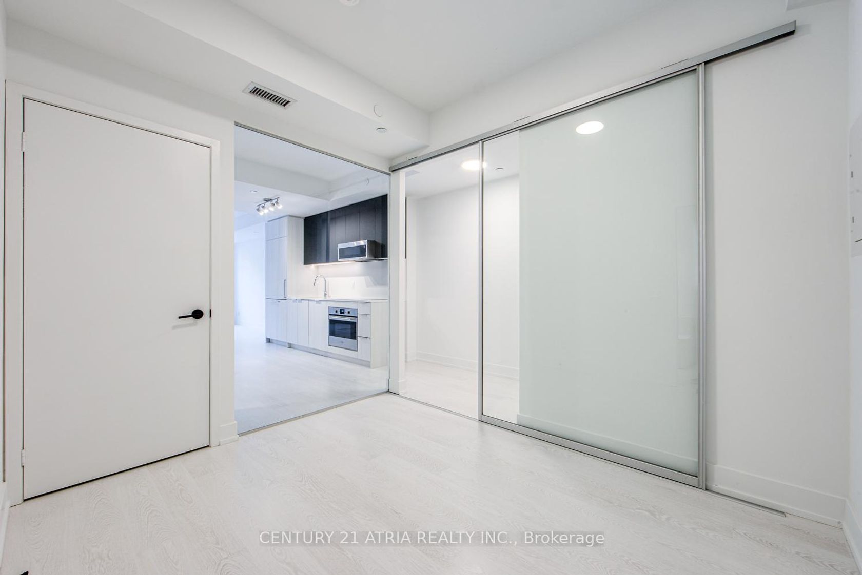 205 - 308 Jarvis Street, Waterfront Communities C8, Toronto 