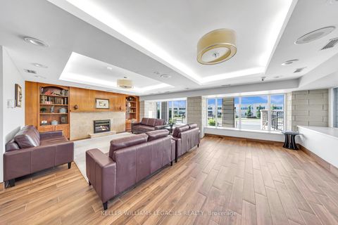 Photo 7 at 202 - 2500 Rutherford Road, Maple, Vaughan Photo 7 at 202 - 2500 Rutherford Road, Maple, Vaughan