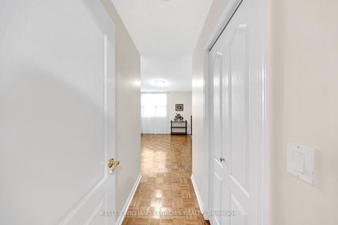 Photo 11 at 202 - 2500 Rutherford Road, Maple, Vaughan Photo 11 at 202 - 2500 Rutherford Road, Maple, Vaughan