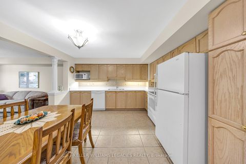 Photo 17 at 202 - 2500 Rutherford Road, Maple, Vaughan Photo 17 at 202 - 2500 Rutherford Road, Maple, Vaughan