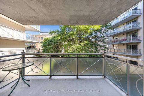 Photo 23 at 202 - 2500 Rutherford Road, Maple, Vaughan Photo 23 at 202 - 2500 Rutherford Road, Maple, Vaughan