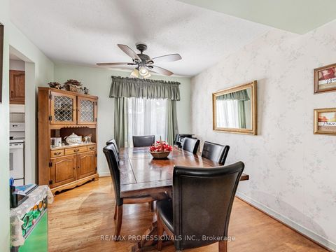 Photo 9 at 21 Waterbury Drive, Richview, Toronto