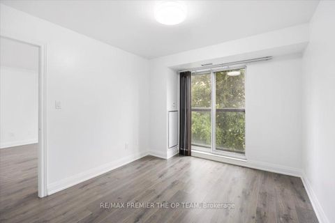 Photo 24 at 401 - 800 Spadina Road, Forest Hill South, Toronto