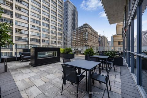 Photo 9 at 5512 - 7 Grenville Street, Bay Street Corridor, Toronto
