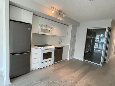 Photo 3 at 750 - 10 Capreol Court, Waterfront Communities C1, Toronto Photo 3 at 750 - 10 Capreol Court, Waterfront Communities C1, Toronto