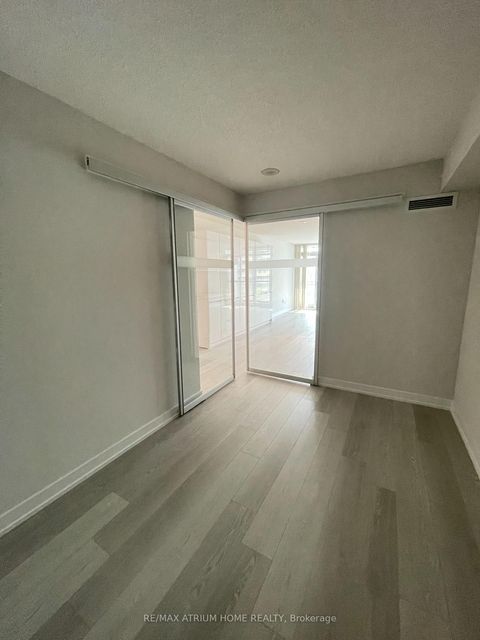 Photo 8 at 750 - 10 Capreol Court, Waterfront Communities C1, Toronto