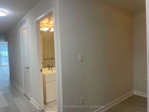 Photo 17 at 750 - 10 Capreol Court, Waterfront Communities C1, Toronto