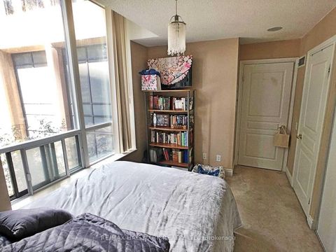 Photo 14 at 225 - 15 Northtown Way, Willowdale East, Toronto