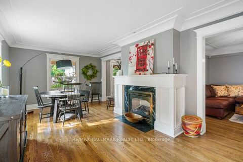 Photo 7 at 59 Centre Street W, Mill Pond, Richmond Hill
