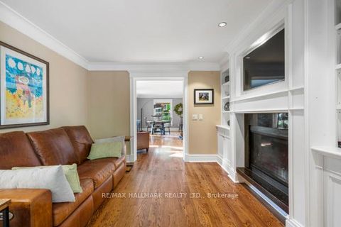 Photo 15 at 59 Centre Street W, Mill Pond, Richmond Hill