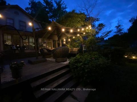 Photo 38 at 59 Centre Street W, Mill Pond, Richmond Hill