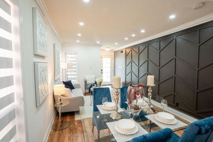 Photo 5 at 111 Brisdale Drive, Fletcher's Meadow, Brampton