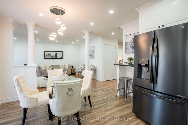 Photo 17 at 111 Brisdale Drive, Fletcher's Meadow, Brampton