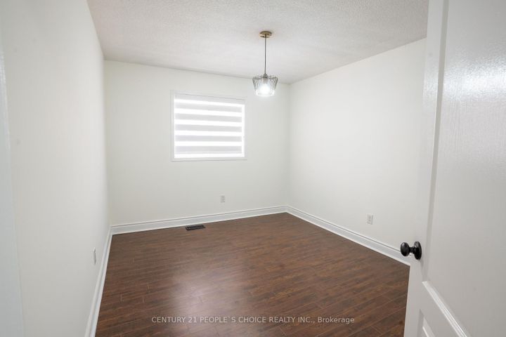 Photo 29 at 111 Brisdale Drive, Fletcher's Meadow, Brampton