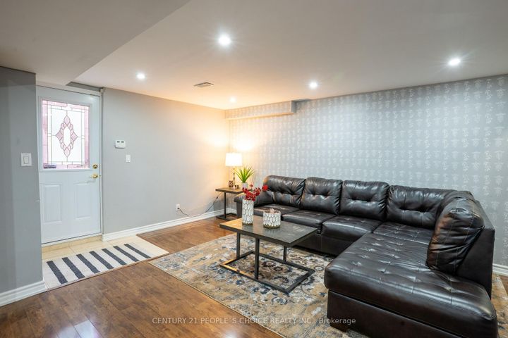 Photo 38 at 111 Brisdale Drive, Fletcher's Meadow, Brampton