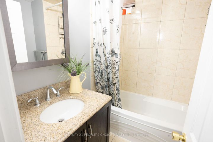 Photo 45 at 111 Brisdale Drive, Fletcher's Meadow, Brampton