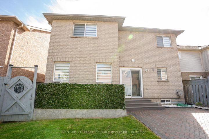 Photo 47 at 111 Brisdale Drive, Fletcher's Meadow, Brampton