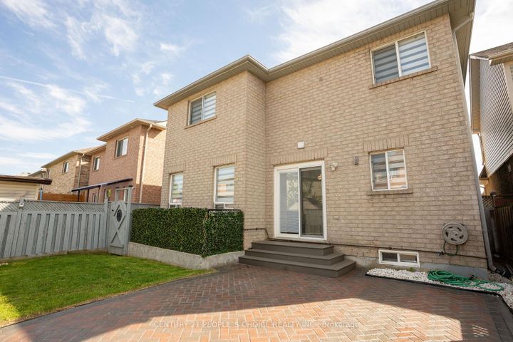 Photo 48 at 111 Brisdale Drive, Fletcher's Meadow, Brampton