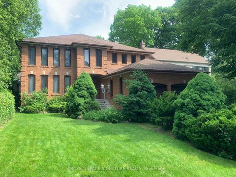 Photo 1 at 450 O'Connor Drive, East York, Toronto