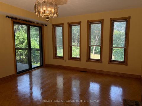 Photo 7 at 450 O'Connor Drive, East York, Toronto