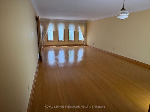 Photo 12 at 450 O'Connor Drive, East York, Toronto