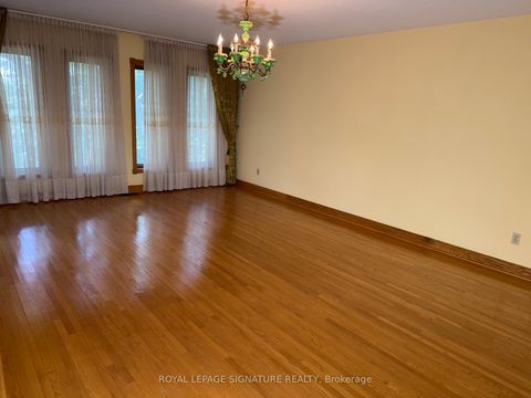 Photo 15 at 450 O'Connor Drive, East York, Toronto